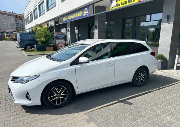 toyota auris Toyota Auris cena 45000 przebieg: 118000, rok produkcji 2014 z Piastów